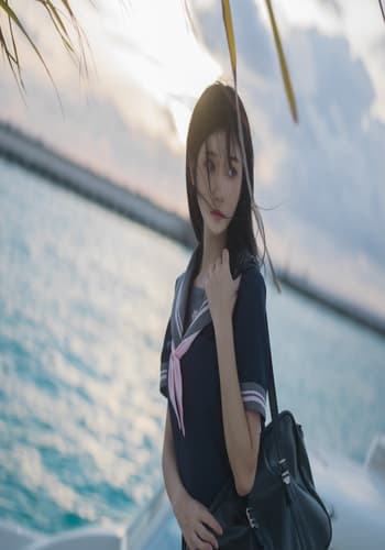 南桃Momoko - 学生制服